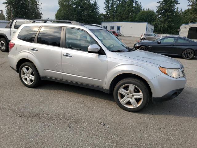 JF2SH63669H781952 - 2009 SUBARU FORESTER 2.5X PREMIUM 银色 照片 4