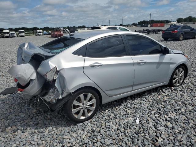 KMHCU4AE4DU444303 - 2013 HYUNDAI ACCENT GLS SILVER photo 3