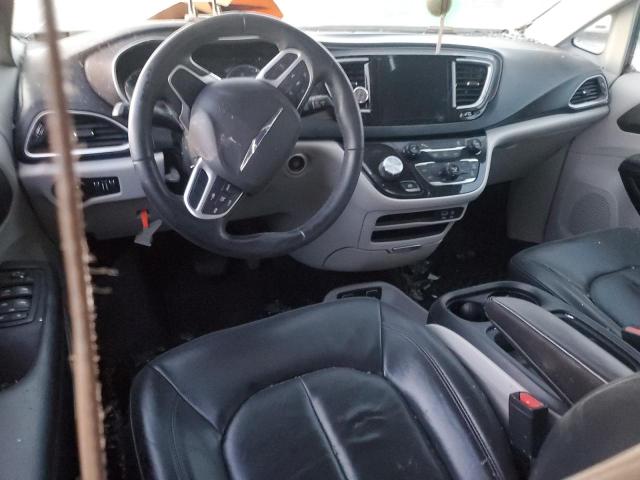 2C4RC1BG2HR668494 - 2017 CHRYSLER PACIFICA TOURING L CHARCOAL photo 8