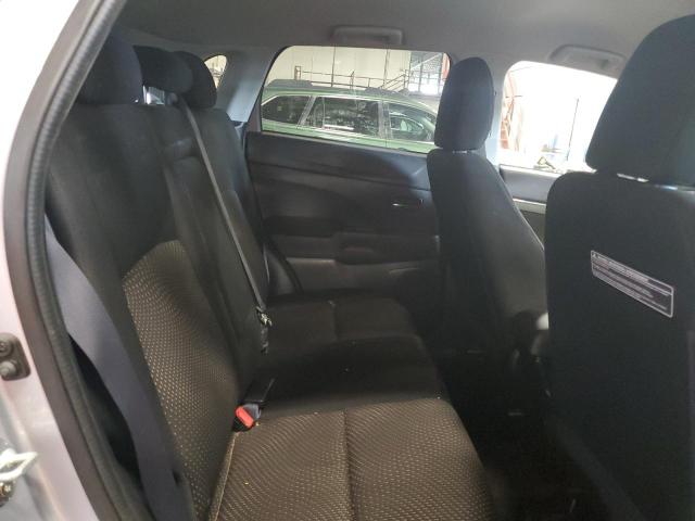 JA4AR3AW9GZ024540 - 2016 MITSUBISHI OUTLANDER ES ვერცხლისფერი ფოტო 11