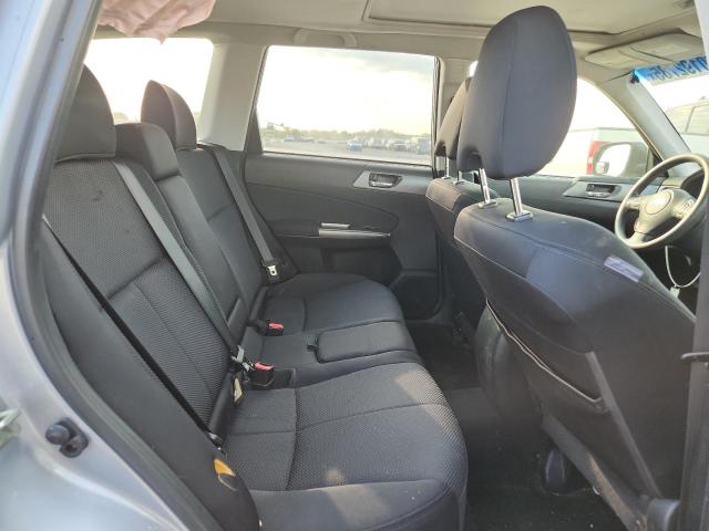JF2SHADC7DH420228 - 2013 SUBARU FORESTER 2.5X PREMIUM Silber Foto 11