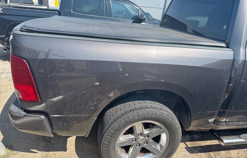 1C6RR6KT4GS405243 - 2016 RAM 1500 ST Темно-сірий фото 4