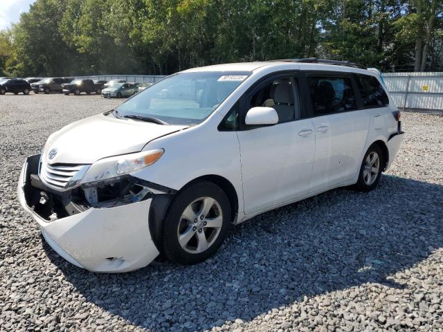 2015 TOYOTA SIENNA LE, 