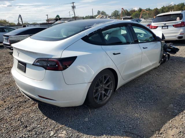 5YJ3E1EA6PF516784 - 2023 TESLA MODEL 3 白色 照片 3
