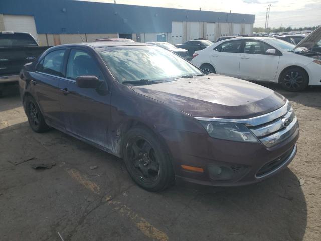 3FAHP0HA2BR133637 - 2011 FORD FUSION SE PURPLE photo 4