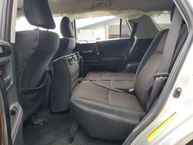 JTEBU5JR1H5456932 - 2017 TOYOTA 4RUNNER SR5/SR5 PREMIUM SILVER photo 11