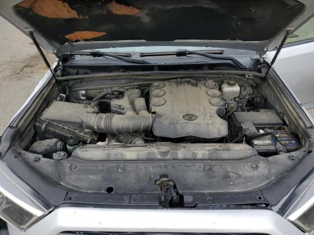 JTEBU5JR1H5456932 - 2017 TOYOTA 4RUNNER SR5/SR5 PREMIUM SILVER photo 12
