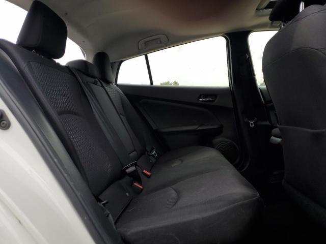 JTDKARFU4J3064658 - 2018 TOYOTA PRIUS WHITE photo 10