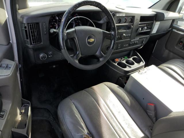 1GCWGFCB0E1122350 - 2014 CHEVROLET EXPRESS G2 WHITE photo 8