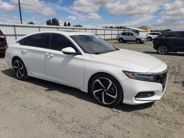 1HGCV2F37KA032583 - 2019 HONDA ACCORD SPORT أبيض صورة 4