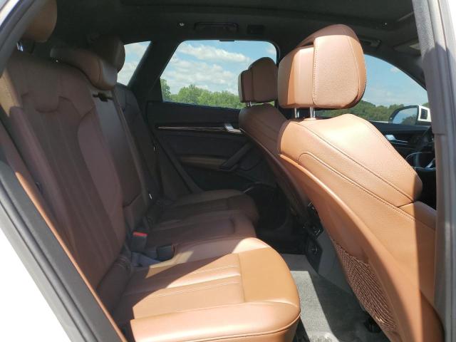 WA1CNAFY4J2115167 - 2018 AUDI Q5 PRESTIGE WHITE photo 10