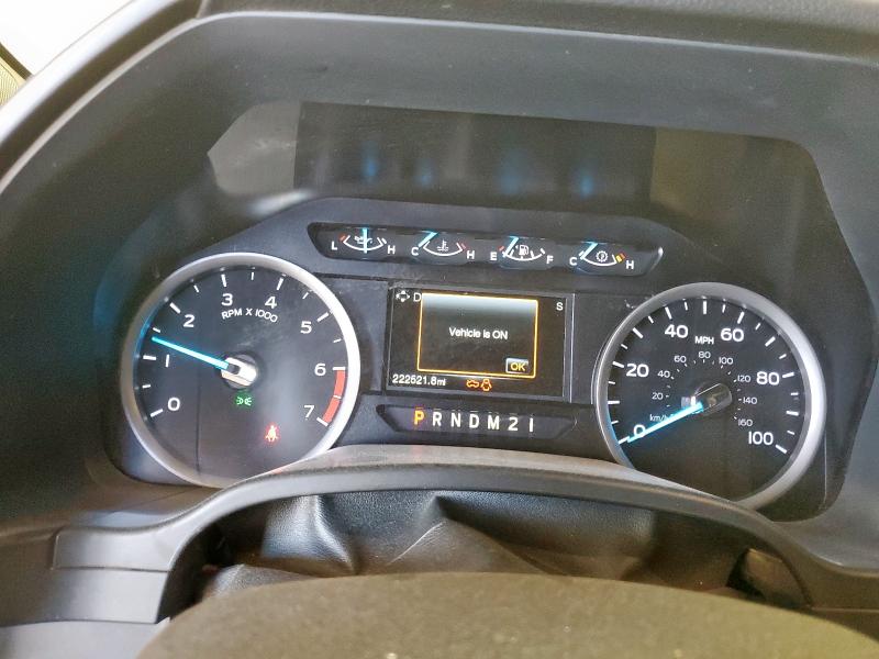 1FT7X2B68KEF50883 - 2019 FORD F250 SUPER DUTY Blanc photo 9