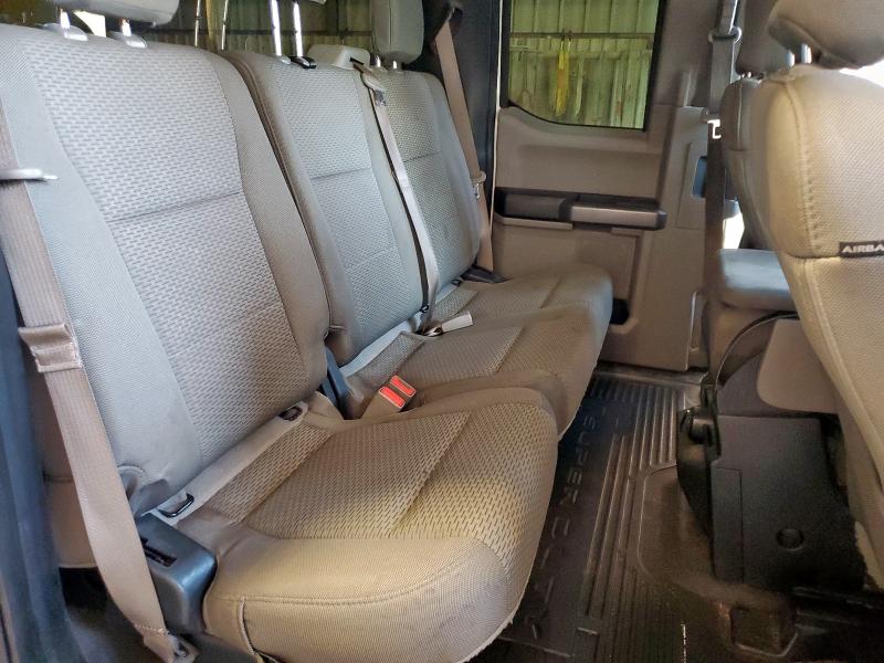 1FT7X2B61KEF50885 - 2019 FORD F250 SUPER DUTY თეთრი ფოტო 10