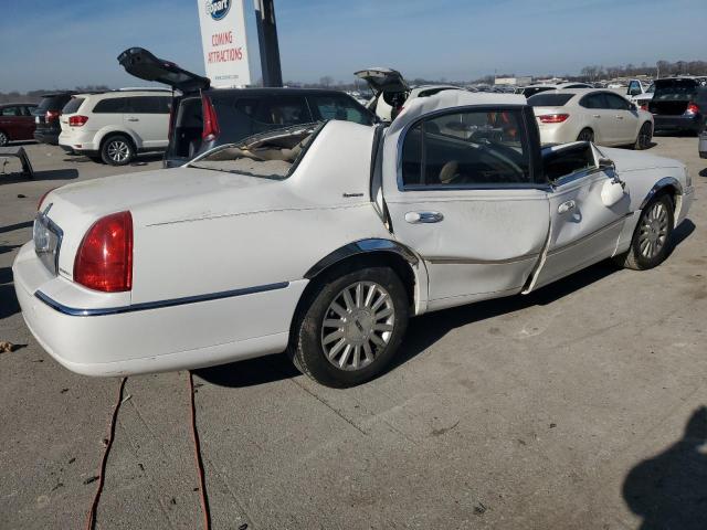 1LNHM81W14Y656185 - 2004 LINCOLN TOWN CAR EXECUTIVE WHITE photo 3