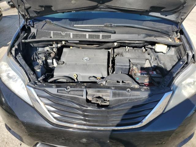 5TDKK3DCXGS741840 - 2016 TOYOTA SIENNA LE BLACK photo 12