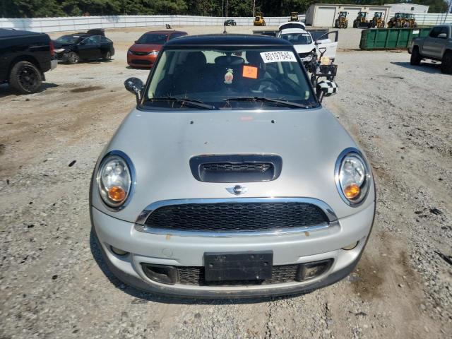 WMWSV3C58BTY14849 - 2011 MINI COOPER S Արծաթագույն լուսանկար 5