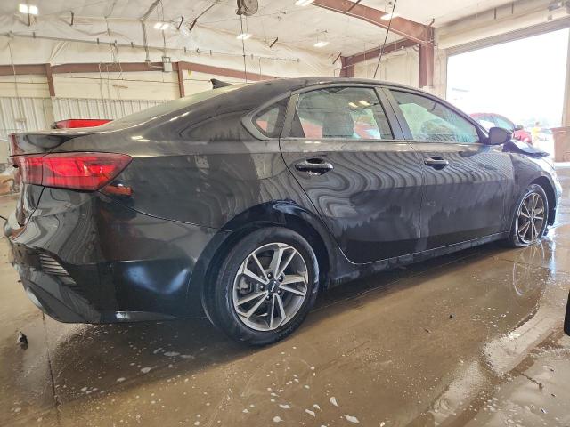 3KPF24AD2NE467982 - 2022 KIA FORTE FE Սև լուսանկար 3