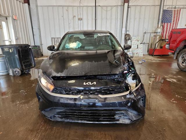 3KPF24AD2NE467982 - 2022 KIA FORTE FE Սև լուսանկար 5