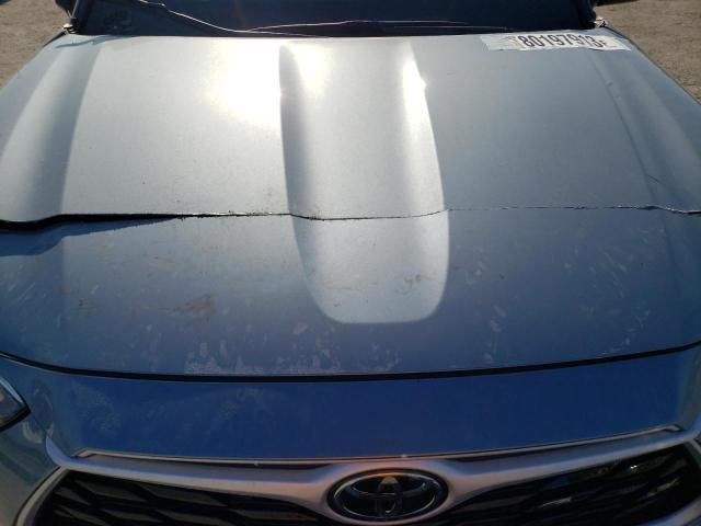 5TDGZRBH4NS235579 - 2022 TOYOTA HIGHLANDER XLE SILVER photo 12