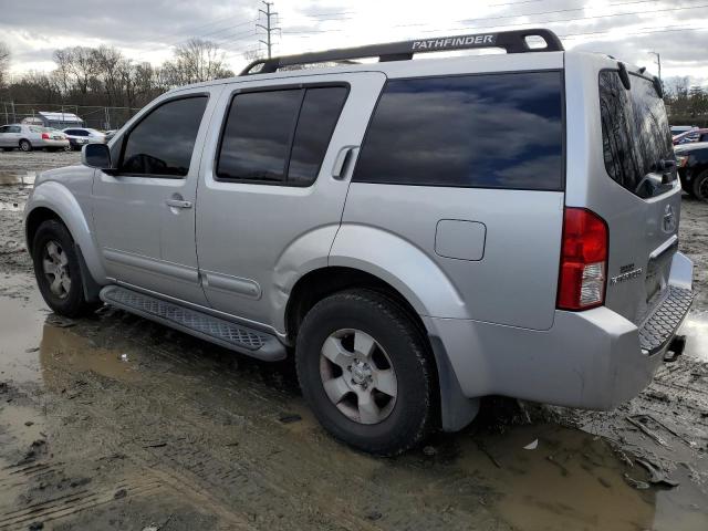 5N1AR18W26C603818 - 2006 NISSAN PATHFINDER LE SILVER photo 2