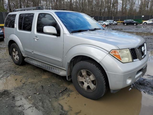 5N1AR18W26C603818 - 2006 NISSAN PATHFINDER LE SILVER photo 4