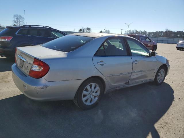 4T1BF30K14U576779 - 2004 TOYOTA CAMRY LE SILVER photo 3