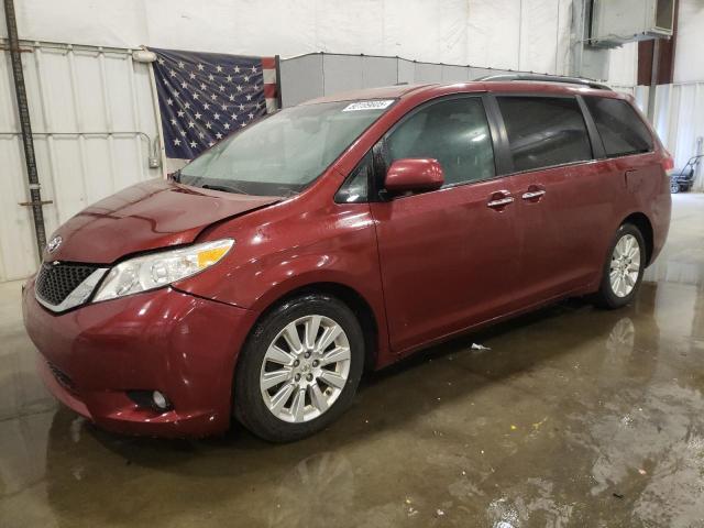 2012 TOYOTA SIENNA XLE, 