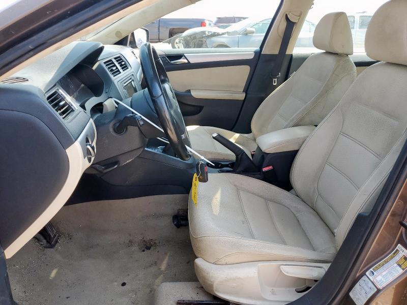 3VWGZ7AJ7BM324130 - 2011 VOLKSWAGEN JETTA SEL BROWN photo 7