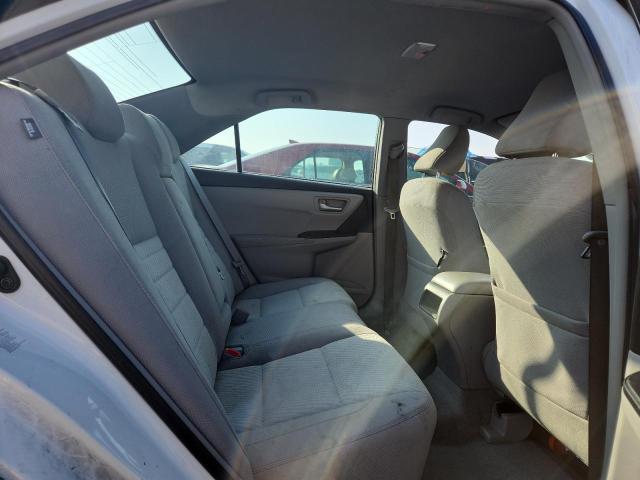 4T1BF1FK7HU358668 - 2017 TOYOTA CAMRY LE WHITE photo 10