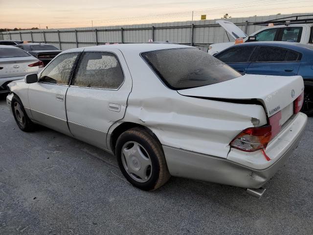 JT8BH28F5W0133303 - 1998 LEXUS LS 400 WHITE photo 2