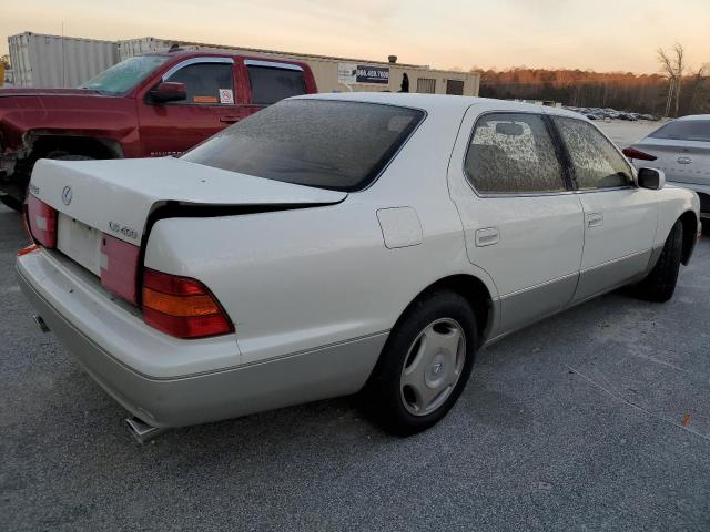 JT8BH28F5W0133303 - 1998 LEXUS LS 400 WHITE photo 3