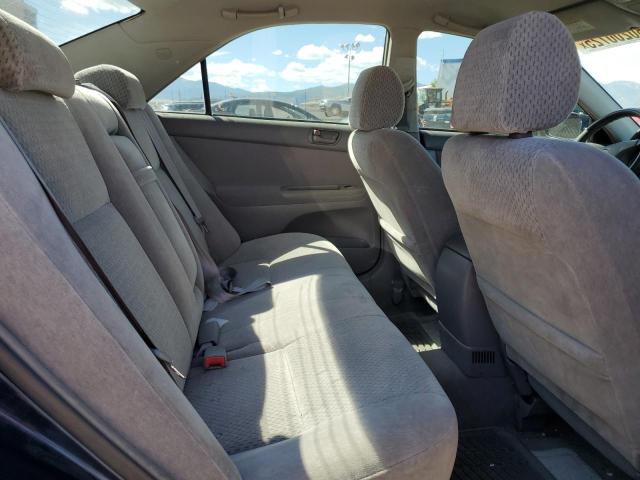 4T1BF30K72U536140 - 2002 TOYOTA CAMRY LE BLUE photo 10