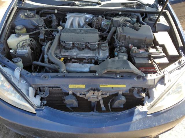 4T1BF30K72U536140 - 2002 TOYOTA CAMRY LE BLUE photo 11