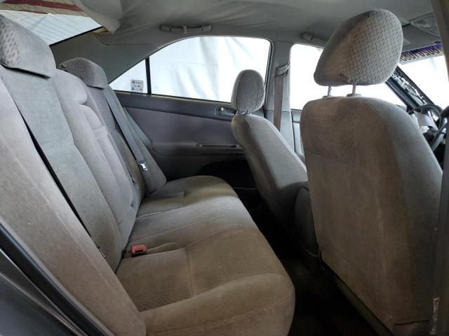 4T1BE32K02U608540 - 2002 TOYOTA CAMRY LE GRAY photo 10