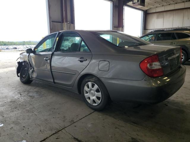4T1BE32K02U608540 - 2002 TOYOTA CAMRY LE GRAY photo 2
