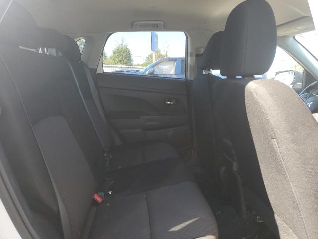 JA4AR3AU3KU024389 - 2019 MITSUBISHI OUTLANDER ES Սպիտակ լուսանկար 11