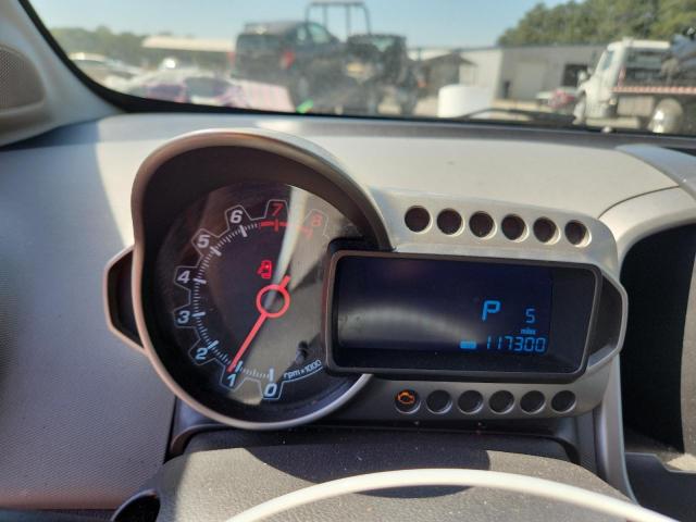 1G1JA6SH2E4133438 - 2014 CHEV SONIC LS WHITE photo 9