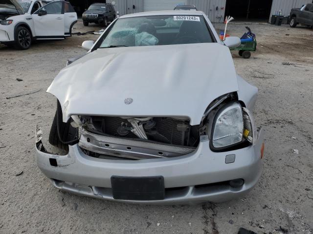 WDBKK47F5YF159432 - 2000 MERCEDES-BENZ SLK 230 KOMPRESSOR SILVER photo 5