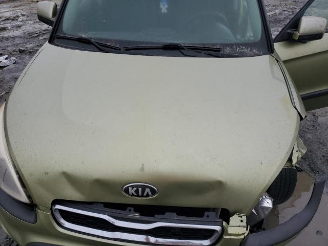 KNDJT2A5XD7611846 - 2013 KIA SOUL GREEN photo 11