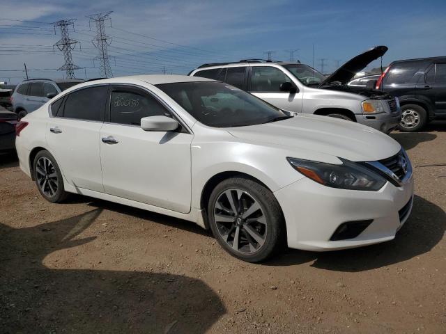 1N4AL3AP6JC113157 - 2018 NISSAN ALTIMA 2.5 თეთრი ფოტო 4