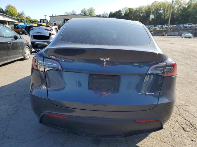 7SAYGDEE4PA079582 - 2023 TESLA MODEL Y ნაცრისფერი ფოტო 6