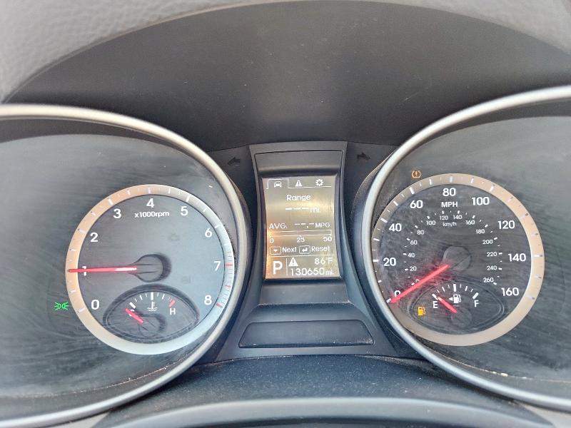 5XYZU3LB2FG297317 - 2015 HYUNDAI SANTA FE S GRAY photo 9