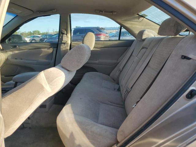 JTDBE32K620133259 - 2002 TOYOTA CAMRY LE BEIGE photo 10