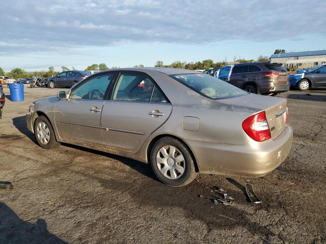 JTDBE32K620133259 - 2002 TOYOTA CAMRY LE BEIGE photo 2