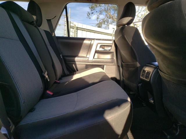 JTEMU5JR0N6017607 - 2022 TOYOTA 4RUNNER SR5/SR5 PREMIUM თეთრი ფოტო 10