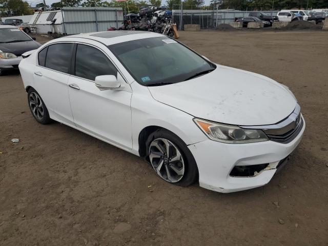 1HGCR2F06GA016005 - 2016 HONDA ACCORD EX WHITE photo 4