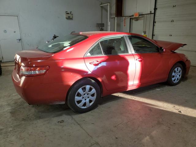 4T1BF3EK6BU177775 - 2011 TOYOTA CAMRY BASE RED photo 3