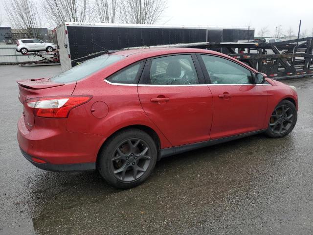 1FAHP3J29CL302413 - 2012 FORD FOCUS TITANIUM RED photo 3