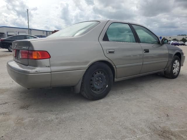 4T1BG22K01U102614 - 2001 TOYOTA CAMRY CE GRAY photo 3