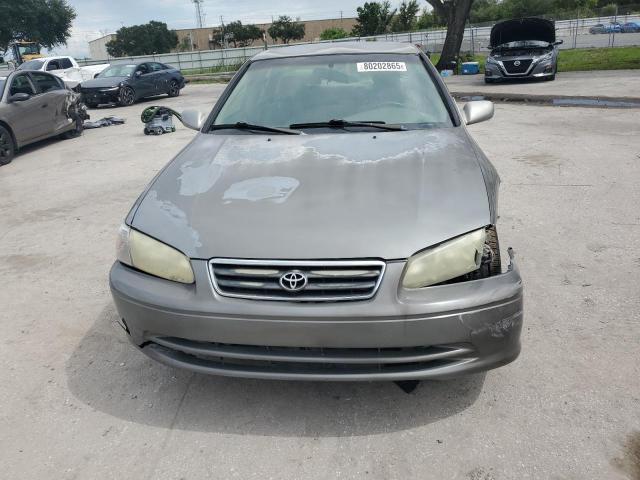 4T1BG22K01U102614 - 2001 TOYOTA CAMRY CE GRAY photo 5